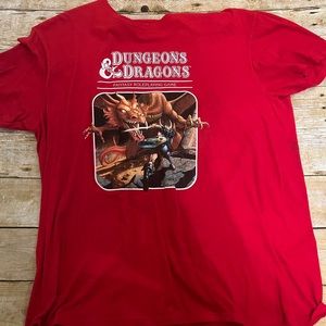 Dungeons & Dragons T-Shirt men’s XL Red.